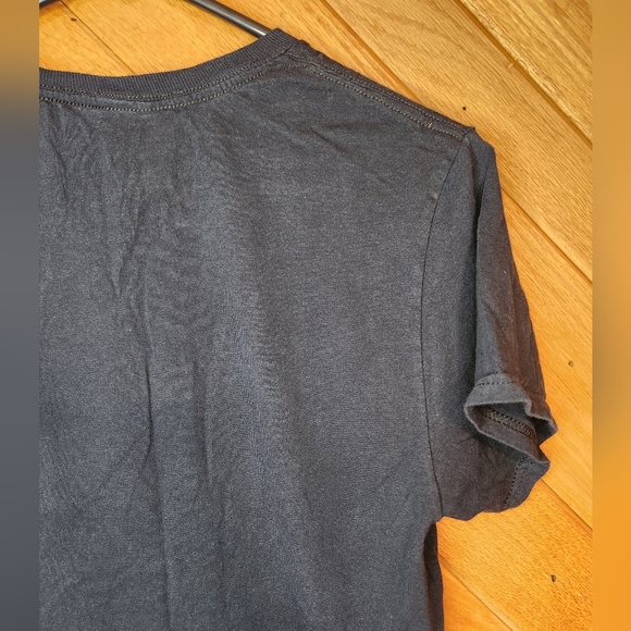 Marvel Avengers Endgame small black and silver logo tshirt - Picture 7 of 9